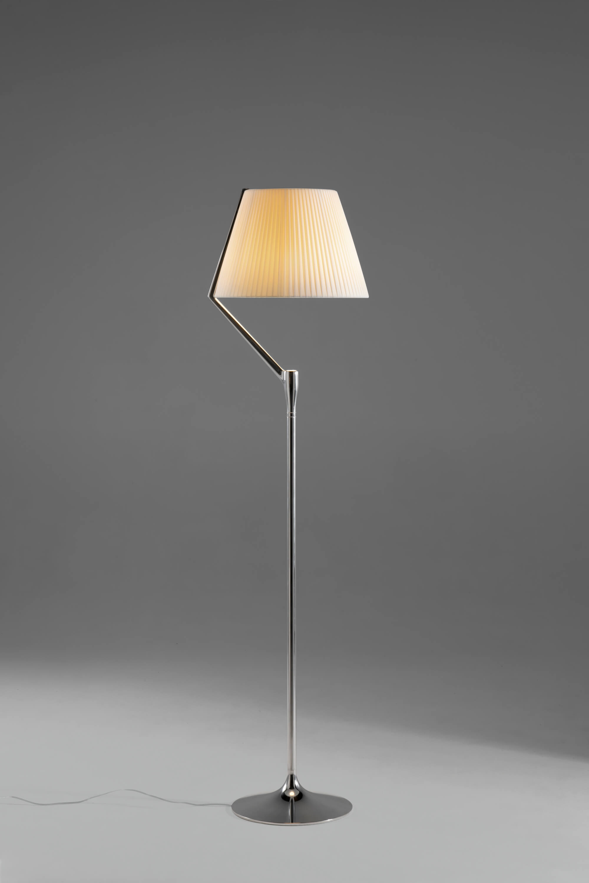 ANGELO STONE (KARTELL)